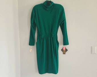 kelly green sweater dress