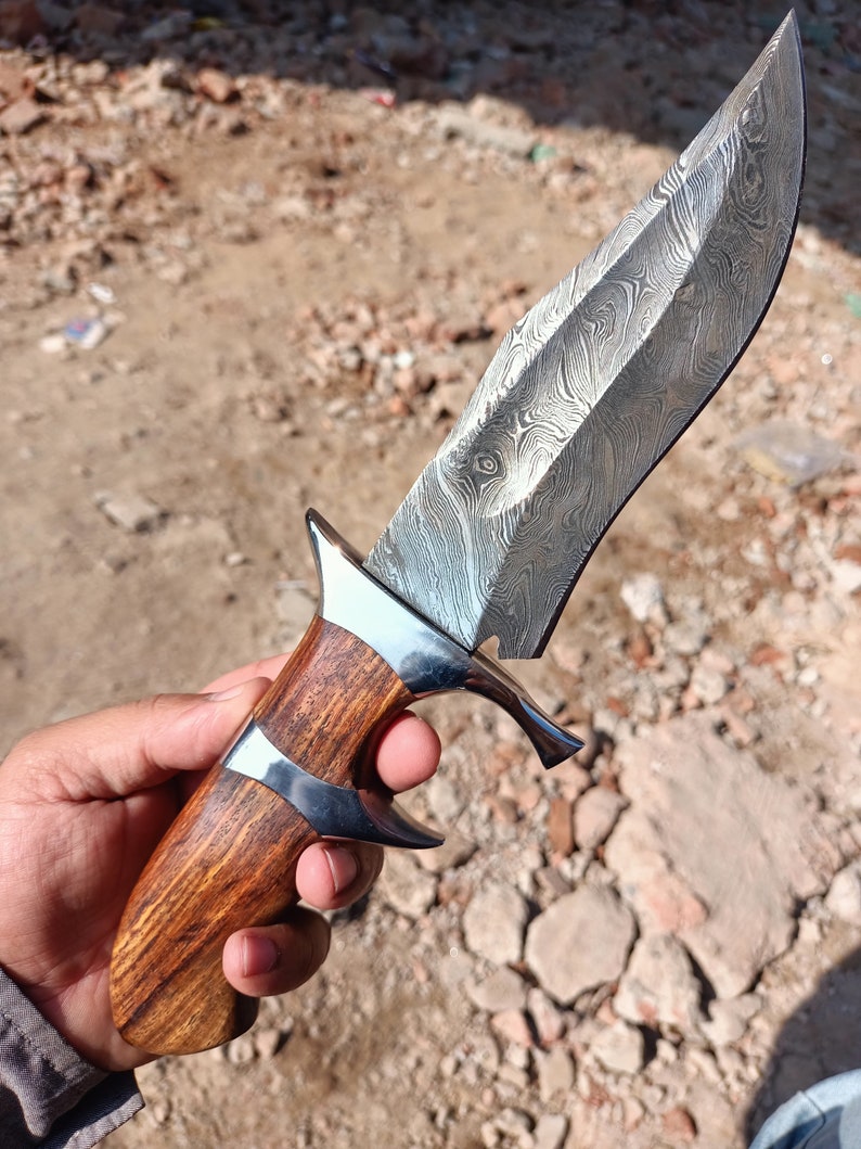 Custom handmade Forged 【誠実】 Damascus Steel knife Handmad 100% Hunting 激安通販の