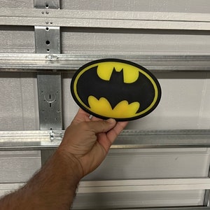 Bat BTAS Neil Adams Animated Series Kevin Conroy Comic Style Classic Oval Classic 80&#39;s 90&#39;s Oval Style Bat Logo Urethane Symbol Emblem