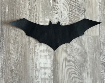Bat Court of the Owls New 52 Style 2 Capullo Synder Machine Cut Vinyl style emblem