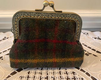 Beautiful Victorian Inspired Kiss Clasp purse/small bag in a green wool tartan