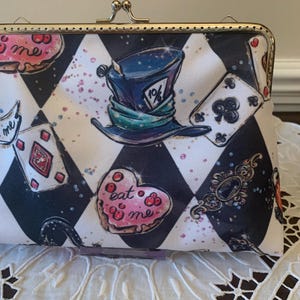 Alice in Wonderland toilettas: Victoriaans geïnspireerd