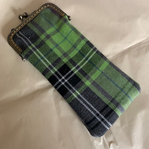 Beautiful Victorian Inspired Kiss Clasp Spectacle Case in a Vibrant Green Tartan Fabric
