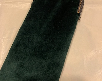 Beautiful Victorian Inspired Forest Green Velvet Spectacle/Glasses Case