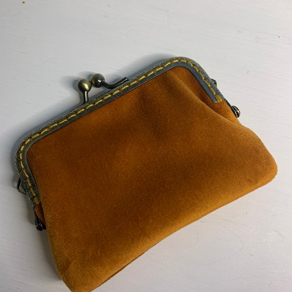Beautiful Victorian Inspired Kiss Clasp Credit Card/Cash purse in a Burnt Orange Velvet