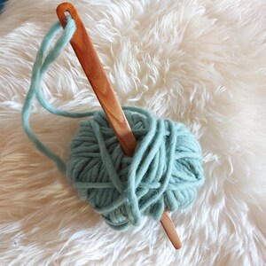 Weaving Needle Almond 3 Sizes Big Eye Tapestry Needles Flat Wooden Weaving Loom Needle image 10