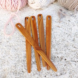 Weaving Needle Almond 3 Sizes Big Eye Tapestry Needles Flat Wooden Weaving Loom Needle image 15