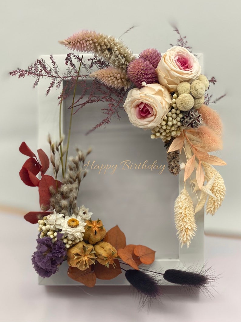 Dried flower photo frame *Made to order*