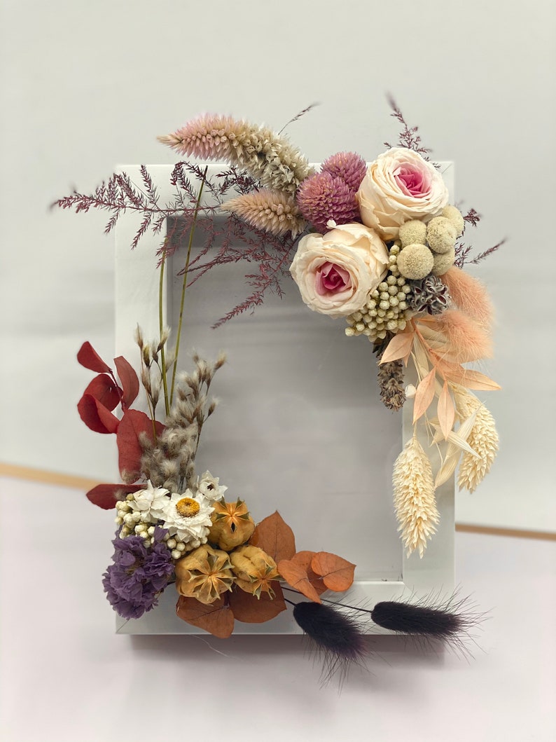 Dried flower photo frame *Made to order*
