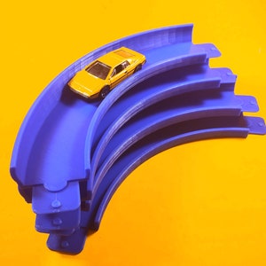 Hot wheels hotsell corner track