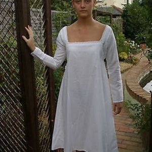 Linen Tudor Style Chemise