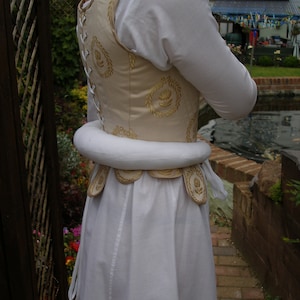 Tudor Bum Roll