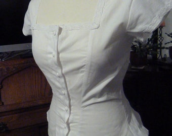 1900s-1910s White Cotton Corset Cover With Lace Tatting