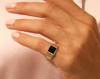 14k Solid Gold Black Enamel Square Signet Ring  / Square Pinky Ring / Yellow, Rose, White Gold Signet Ring for Men, Women / Statement Ring