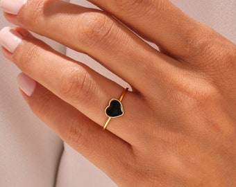 Solid Gold Black Heart Ring / Delicate Stacking Ring for Women / 14K Gold Black Enamel Heart Shape Ring / Gold Pinky Ring