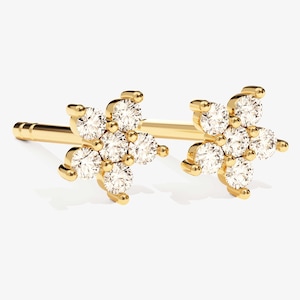 Diamond Flower Studs / 14k Gold Diamond Earrings for Women / Floral Diamond Stud Earrings / Dainty Minimalist Earrings