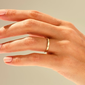 Flush Set Diamond Band / Dainty Diamond Ring / 14k Solid Gold Diamond Wedding Ring for Women / Stacking Ring / Anniversary Gift