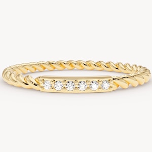 Twist Diamond Ring / 14k Solid Gold Twisted Rope Wedding Band for Women / 1.6mm Stackable Ring / Gold Wedding Ring / Minimalist Ring
