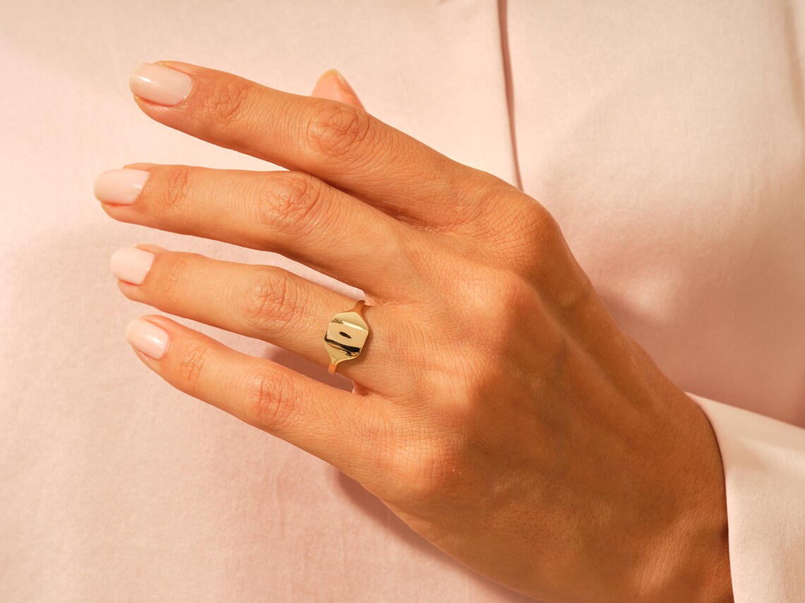 14k Solid Gold Name Ring / Engraved Ring / Gold Etsy