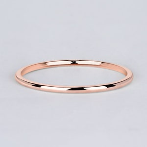 18k Solid Gold Thin Wedding Band / Stacking Ring / 1mm Wedding Band / Dainty Minimalist Gold Band / Simple Plain Ring Rose gold