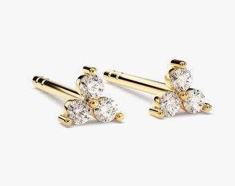 Orecchini a lobo Trinity con diamanti / Orecchini in oro 14 carati con diamanti per donna / Orecchini trio minuscoli con diamanti / Orecchini con diamanti bianchi naturali