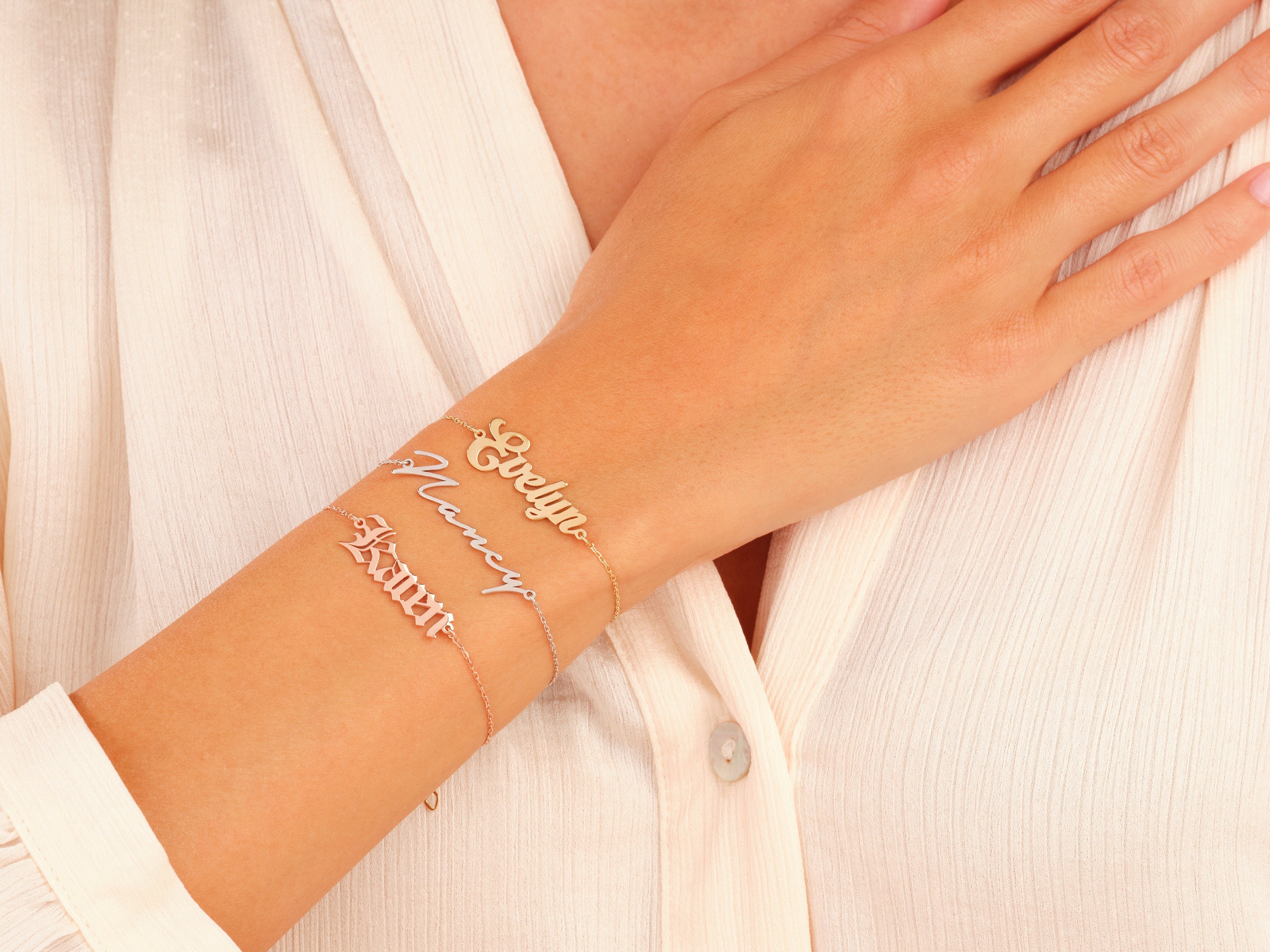 14K ソリッド ゴールド ネーム ブレスレット / ゴールド ネーム 14K ソリッド ゴールド ネーム ブレスレット / ゴールド ネーム