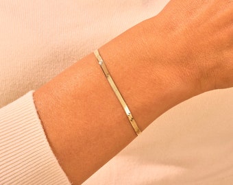 14k Gold Herringbone Chain Bracelet / Gold Snake Chain Bracelet / Shiny Serpentine Chain for Women / Layering Chain Bracelet Hers