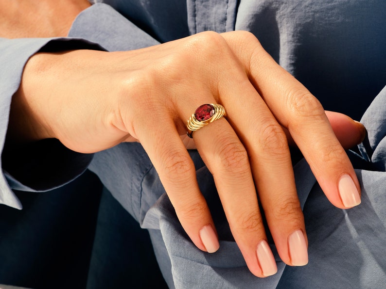 14k Gold Birthstone Signet Ring / Statement Ring for Women / Heirloom Ring / Garnet Gemstone Ring for Her image 5