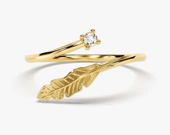 14k Gold Diamond Feather Ring / Dainty Minimalist Diamond Ring for Women / Gold Arrow Ring / Unique Diamond Stackable Band / 14k Open Ring