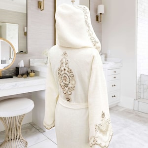 Fiona Bathrobe, Elegant & Luxurious Organic Bamboo Turkish Bathrobe, Super Soft Plush Handmade Robe, Lounge Dressing Gown