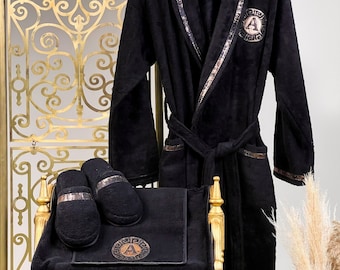 Custom Monogram Kaan Bathrobe (Him)