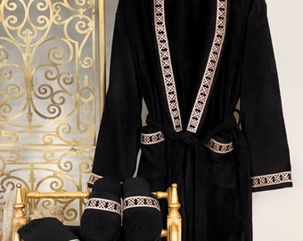 Celtic Men's Bamboo Bathrobe: Handmade Turkish Velvet Lounge Robe