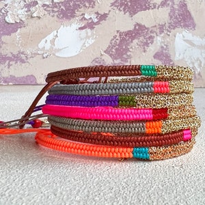 JENDEAR SHINE Bracciale In Corda Intrecciata Donna Uomo, Ragazzo Ragazza Compleanno Amicizia Coppia Regali Braccialetto Fatto A Mano Nera Rossa