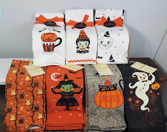 Johanna Parker Halloween Kitchen Towels Set of 2.