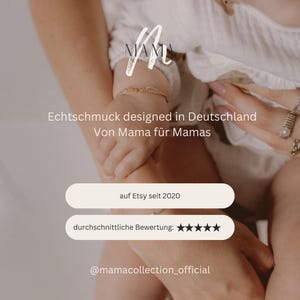 May include: A close-up image of a mother and child's hands. The child is wearing a bracelet with small beads. The image includes the text "Echtschmuck designed in Deutschland Von Mama f&uuml;r Mamas", "auf Etsy seit 2020", "durchschnittliche Bewertung:" and five stars, and "@mamacollection_official".