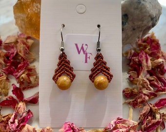 Boucles d'oreilles en macramé de jade jaune faites main, boucles d'oreilles en cristal naturel, bijoux bohèmes en pierres précieuses, boucles d'oreilles pendantes, bijoux spirituels, idée cadeau unique
