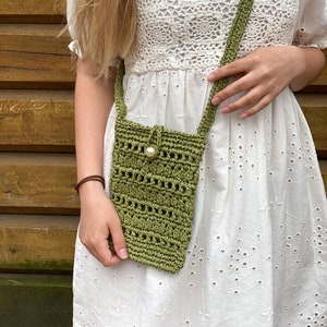 Raffia small bag, Olive bag, Summer straw bag, Croched handknit bag, Small straw bag, Festival bag, Cross body phone bag, Cell phone purse