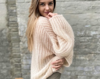 Hellbeige Mohair Pullover, Ivory Mohair Pullover, Oversized handgestrickter Pullover, Leichter grobstrick Pullover, Lässiger Pullover. Pullover nach Wunsch