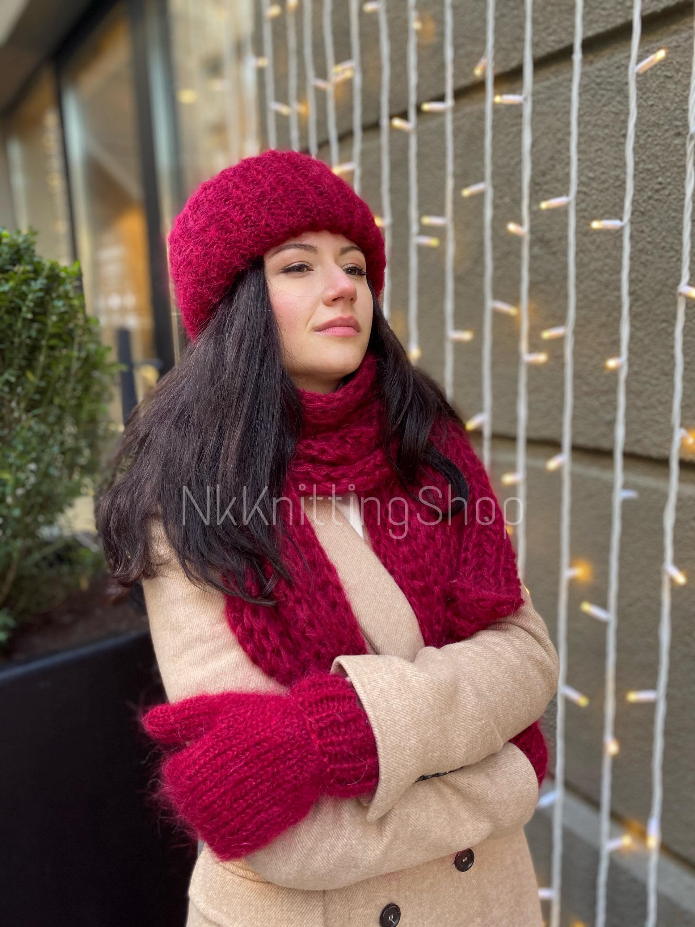 マフラー・ストール TATIANA Red Grid Check Soft Lambs Wool 100 Shawl MF8006 TATIANA】Red Grid Check Lambs Wool Muffler 羊毛 マフラー