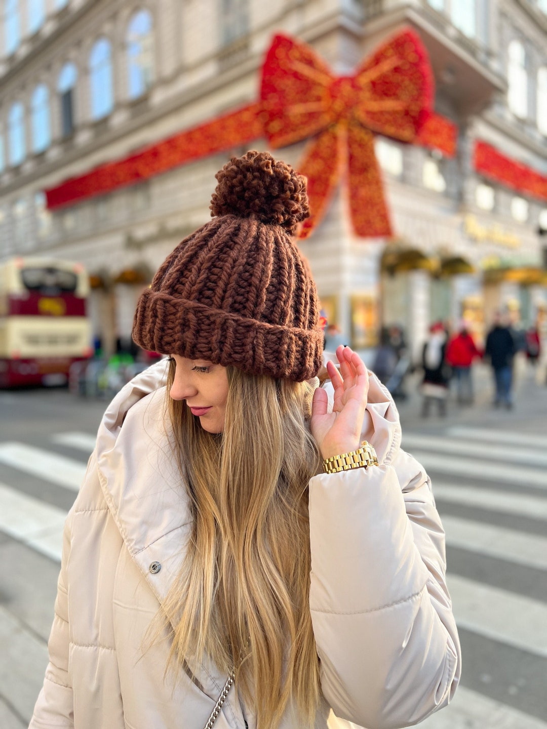 Chunky Hat, Pompom Hat, Chunky Knit Beanie, Unisex Winter  display picture 3