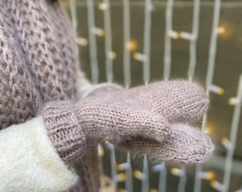 Mohair mittens, Pink fluffy mittens, Womens knit mittens, Luxury mittens, Winter mittens, Upcycled mittens, Beige mittens, Hat mittens set Mohair mittens, Pink fluffy mittens, Womens knit mittens, Luxury mittens, Winter mittens, Upcycled mittens, Beige mittens, Hat mittens set