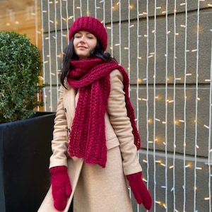 Red mohair Hat Scarf Mittens set, Red mohair hat, Long scarf, Thick scarf, Oversized scarf, Handknit scarf, Chunky beanie, Mohair mittens image 6