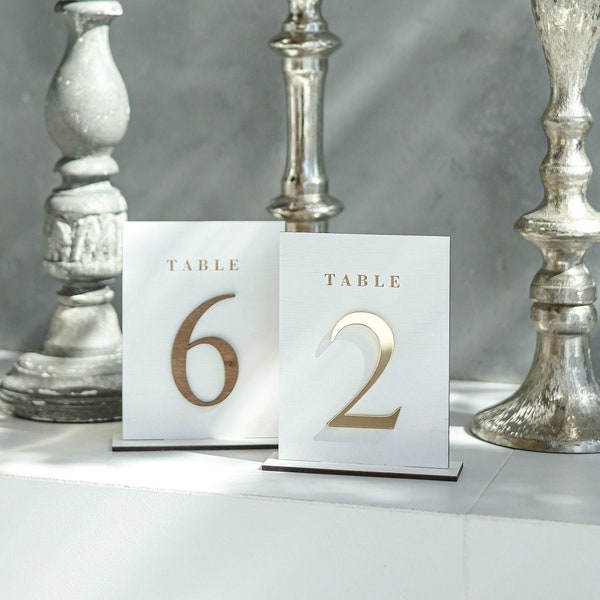Tischnummer für Hochzeit aus Holz – Tischdekoration für Hochzeit, rustikale Landhochzeit, individuelles Tischschild, rustikale Landhochzeit, individuelles Tischschild