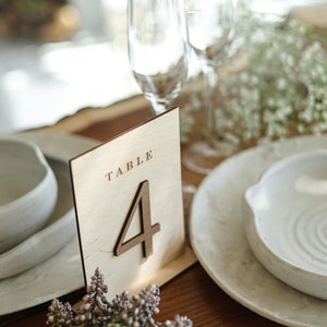 Numéro de table de mariage en bois Décoration de table de mariage, Mariage champêtre rustique, Plaque de table personnalisée, Mariage champêtre rustique, Plaque de table personnalisée image 9