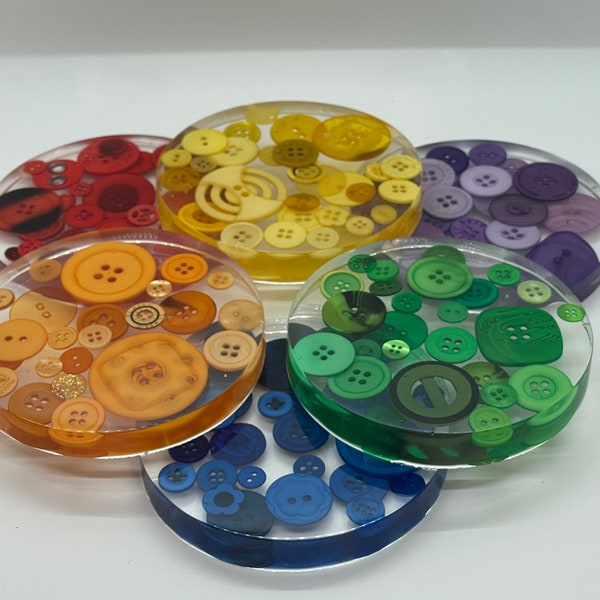 Rainbow Button Coasters, Set of 6, Handmade Resin Coasters, Sewing Hobby Crafts and Decoration, Colorful Home Design, Kitchen and Dining
