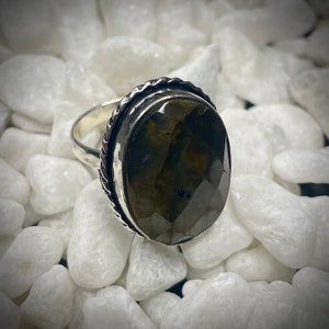 Fast Wish Granting Male Marid Djinn Ring