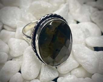 Fast Wish Granting Male Marid Djinn Ring