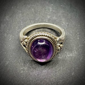 Divinities Influence and Persuasion Ring - Power Of The Gods - Magick