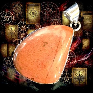Premonition power Pendant - Uncover Hidden Mysteries