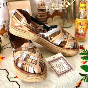 Mexican huarache sandal. Artisanal shoes. Traditional Mexican Leather flats. Boho sandals. Mexican Leather shoes. Huarache de piel image 2